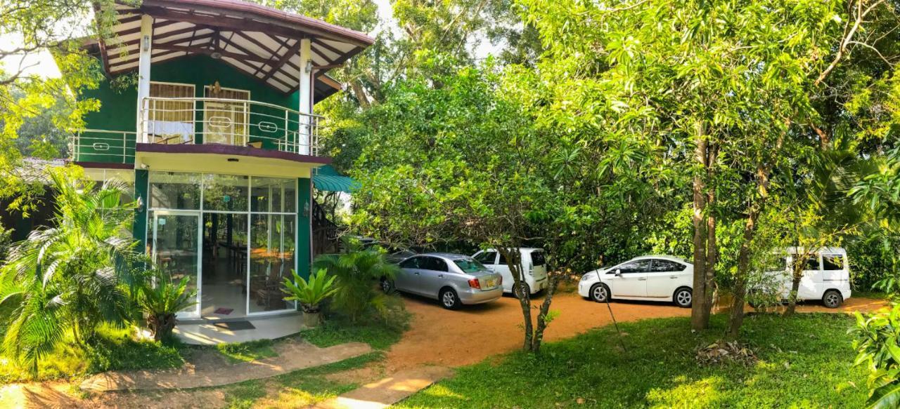 Choona Lodge 'View Of Sigiriya & Pidurangala With Sunrise' Luaran gambar