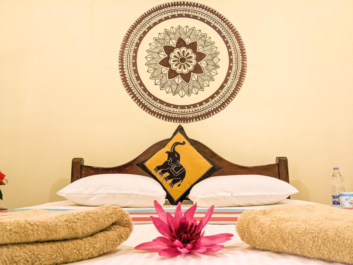 Choona Lodge 'View Of Sigiriya & Pidurangala With Sunrise' Luaran gambar